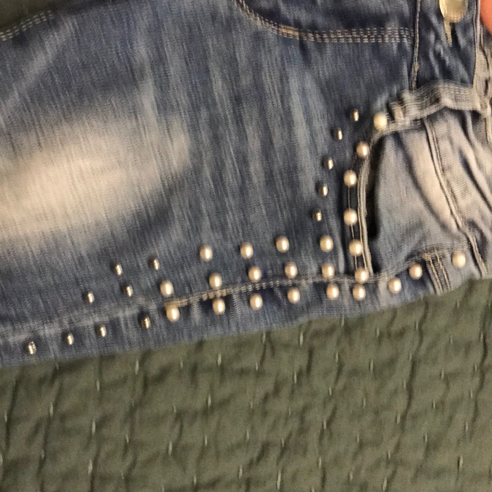 Jeans - Picture 3 of 4